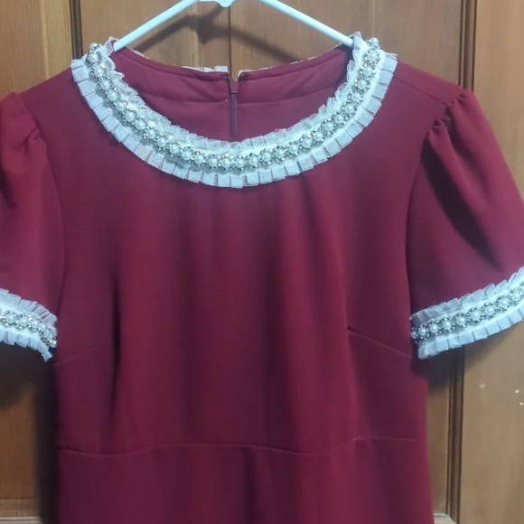 Betsey Johnson Burgundy Midi Dress with Cream Trim 4 - Picture 2 of 6